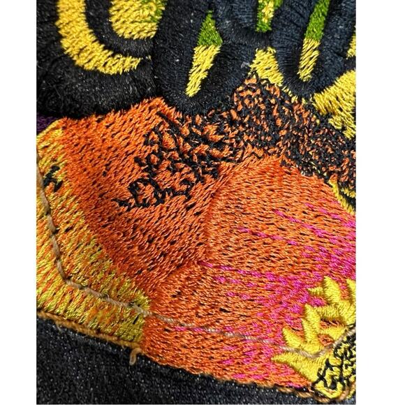 Coogi Jeans Womens Embroidered Pocket Size 9/ 10 - Picture 7 of 16